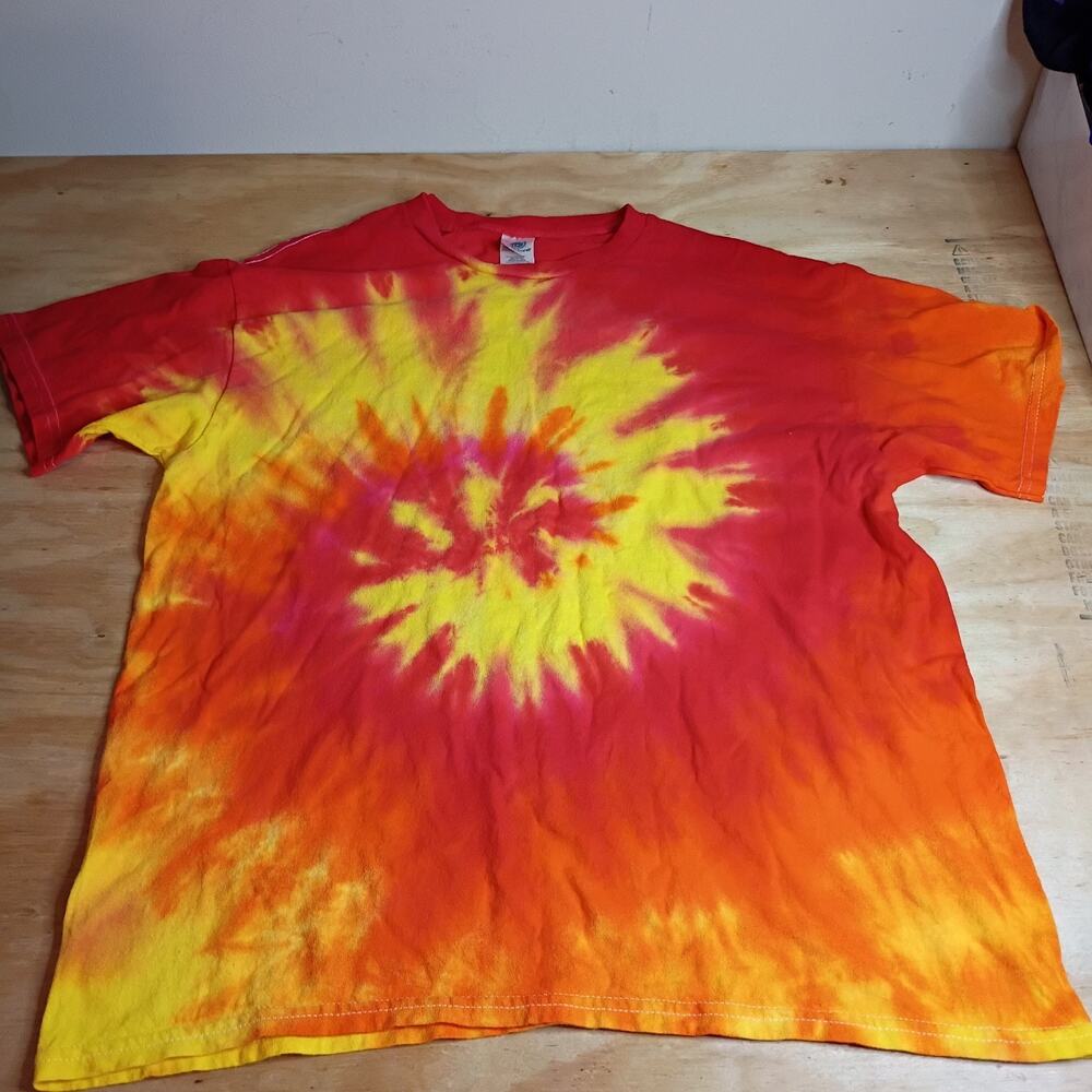 Colortone Tie Dye T-Shirt Mens Large L Red Orange Yellow Spiral 100% Cotton Tee
